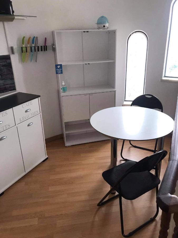 Lagos Room Booking Экстерьер фото
